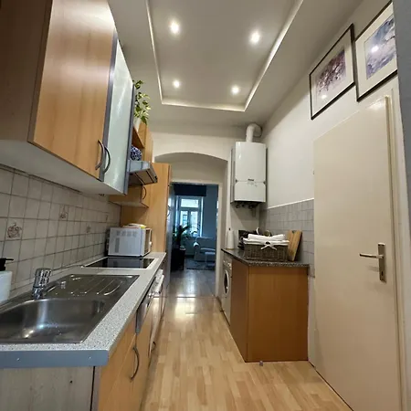 Charmante Zentral Gelegene Wohnung Vienna Exterior photo